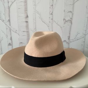 Abercrombie & Fitch Wool Hat